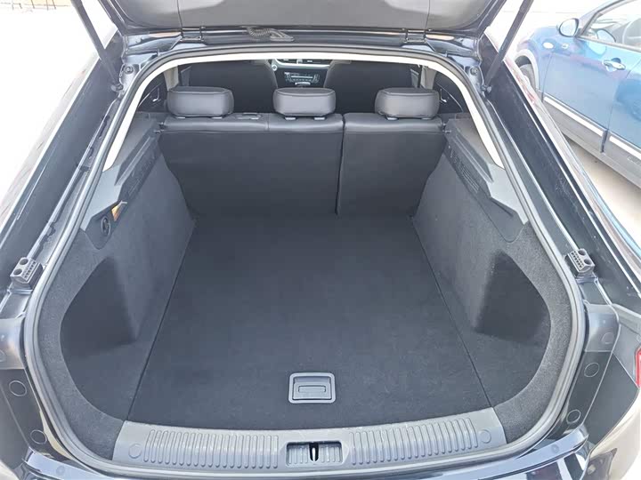 Фото 19 - Bestune B70