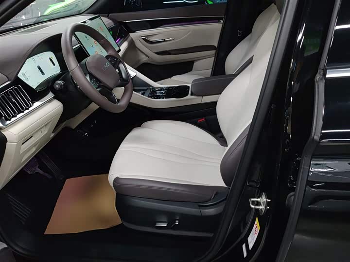 Фото 15 - BYD Song Plus Hybrid/EV