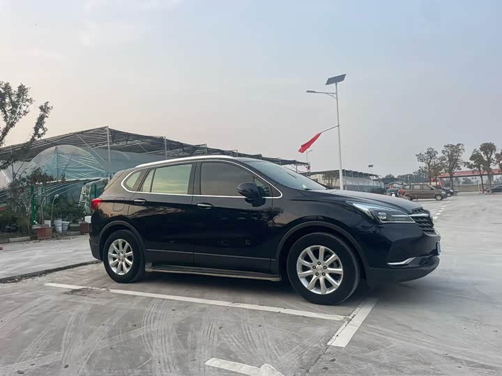 Фото 3 - Buick Envision Plus