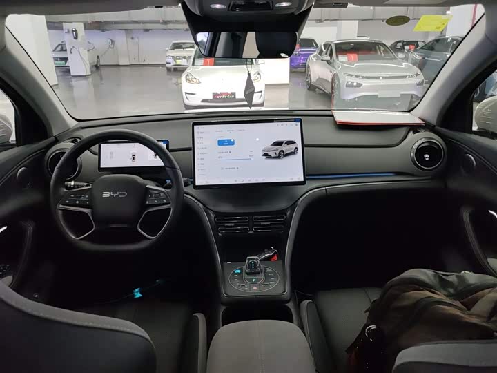 Фото 12 - BYD Sea Lion 05 DM-i Hybrid