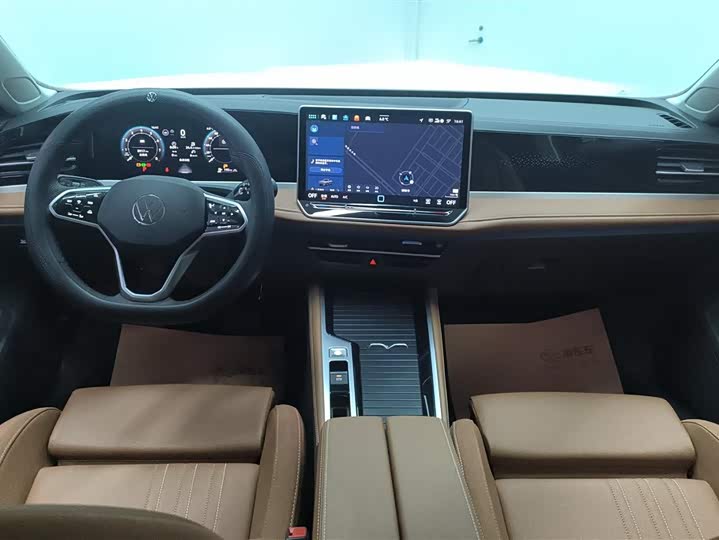 Фото 12 - Volkswagen Magotan