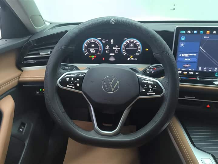 Фото 15 - Volkswagen Magotan