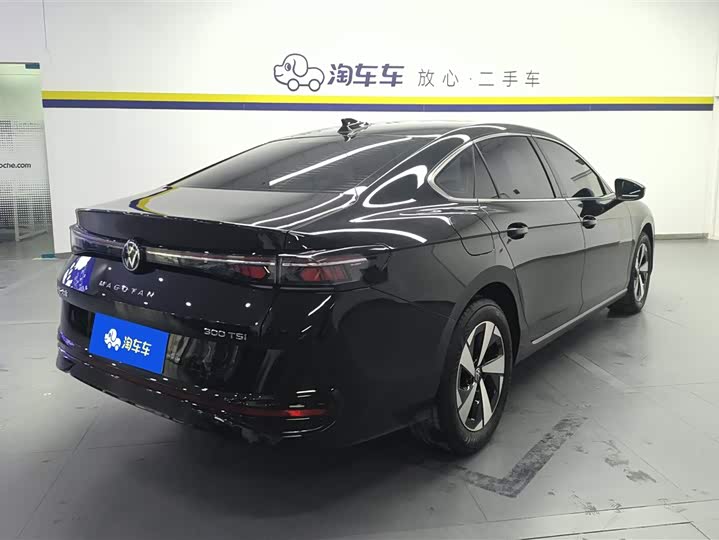 Фото 3 - Volkswagen Magotan