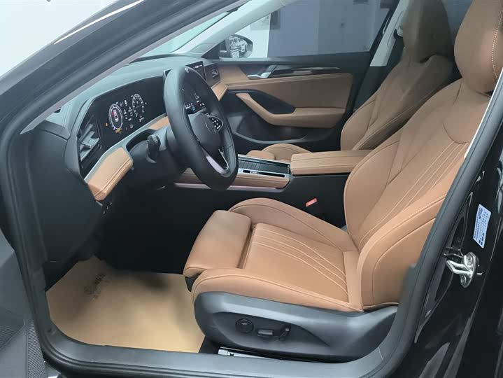 Фото 9 - Volkswagen Magotan