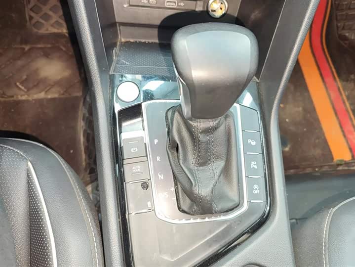 Фото 16 - Volkswagen Tiguan L Pro