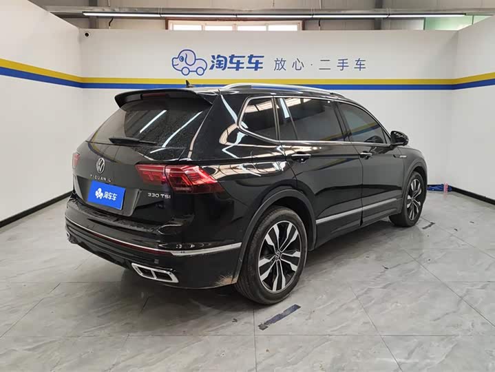 Фото 3 - Volkswagen Tiguan L Pro