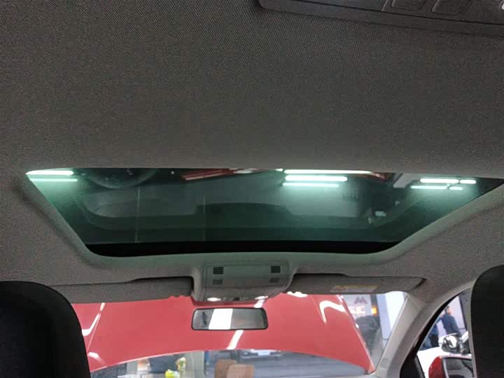 Фото 18 - Volkswagen Polo