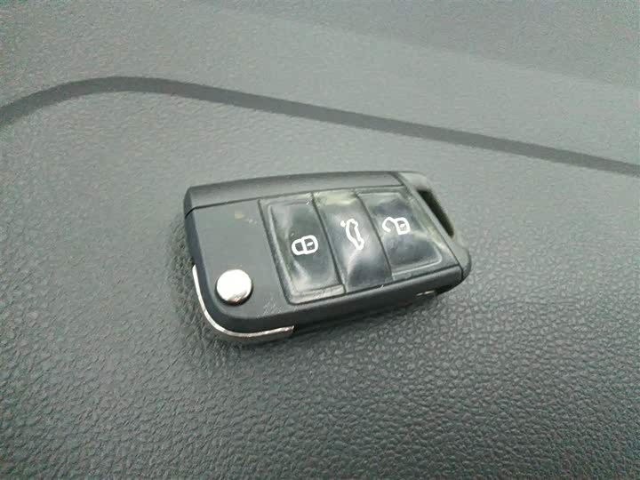 Фото 9 - Volkswagen Polo