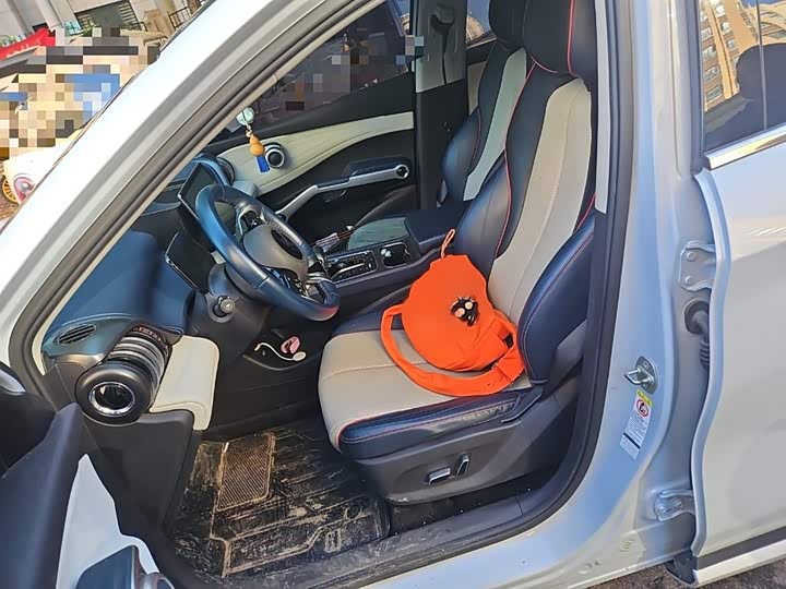 Фото 8 - BYD Yuan Plus