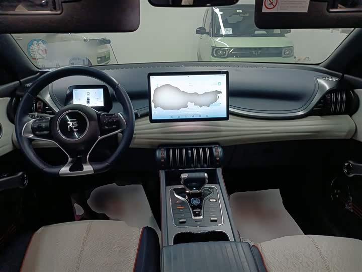 Фото 10 - BYD Yuan Plus