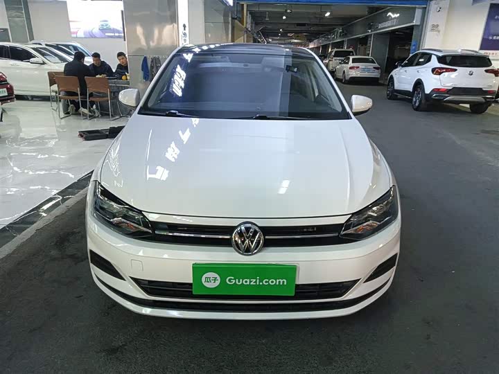 Фото 3 - Volkswagen Polo