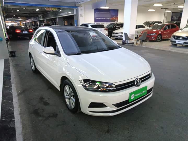 Фото 4 - Volkswagen Polo