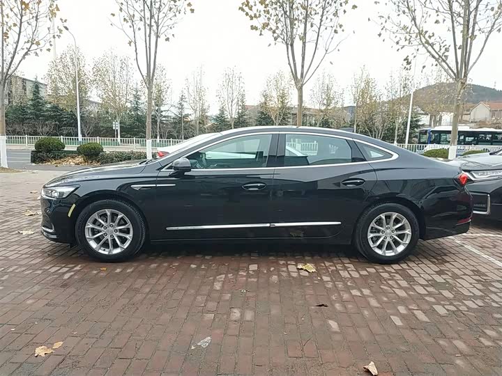 Фото 5 - Buick LaCrosse