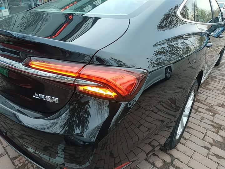 Фото 8 - Buick LaCrosse