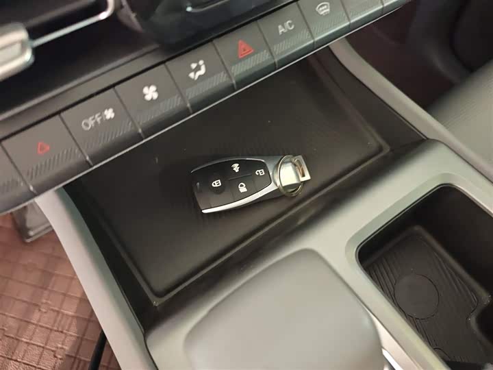 Фото 9 - BAIC Beijing BJ40