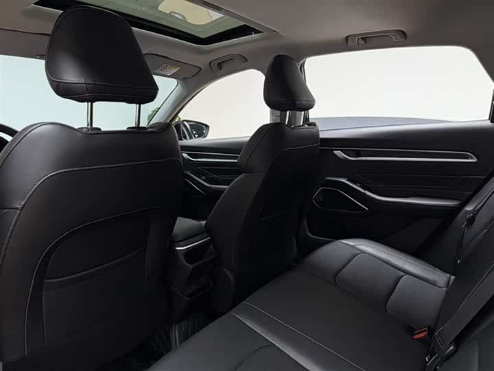 Фото 14 - Geely Emgrand