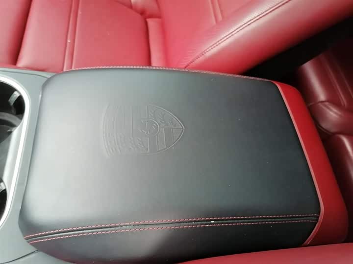 Фото 19 - Porsche Cayenne Hybrid