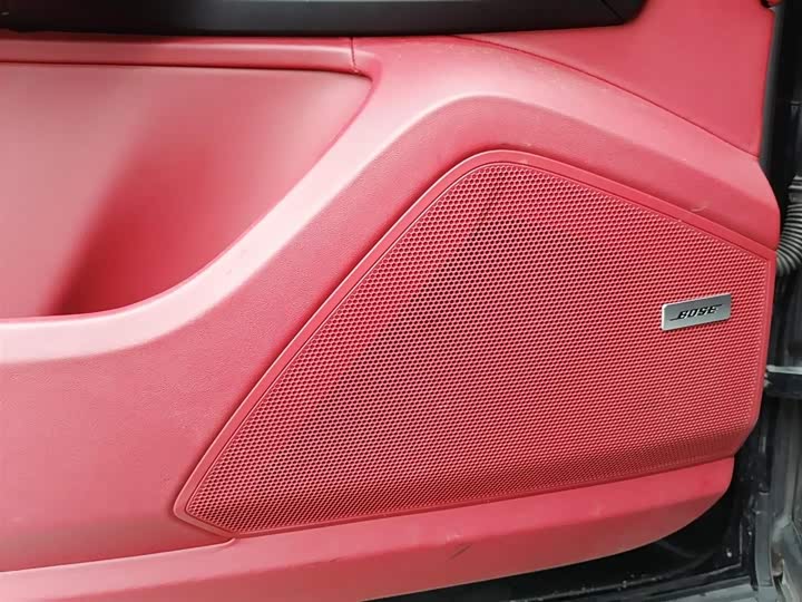 Фото 2 - Porsche Cayenne Hybrid