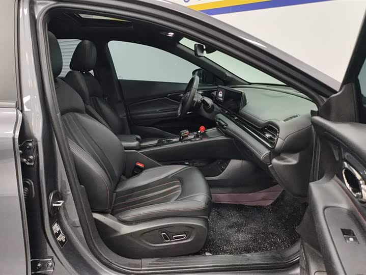 Фото 8 - GAC Trumpchi Empow R