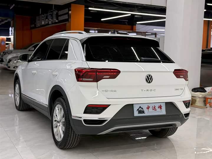 Фото 6 - Volkswagen T-Roc