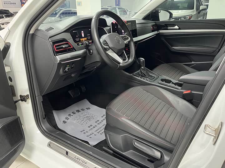 Фото 6 - Volkswagen Lavida