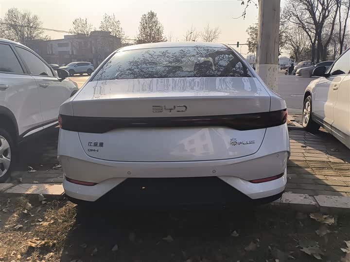 Фото 6 - BYD Qin Plus