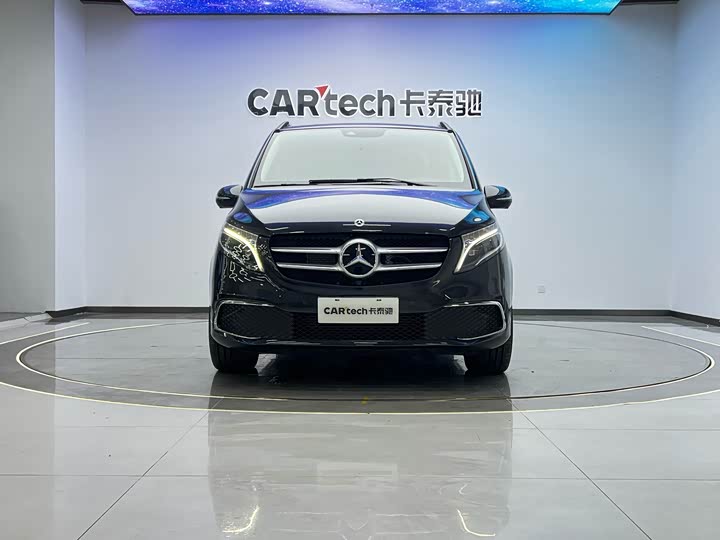 Фото 3 - Mercedes-Benz V-Class