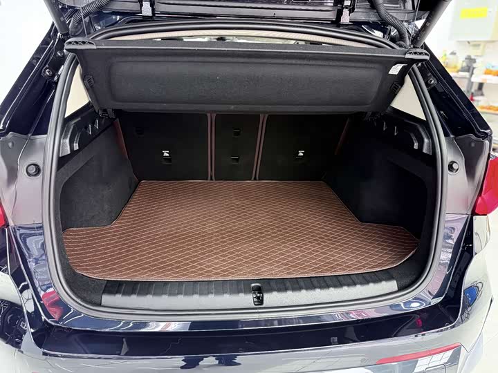 Фото 17 - BMW X1