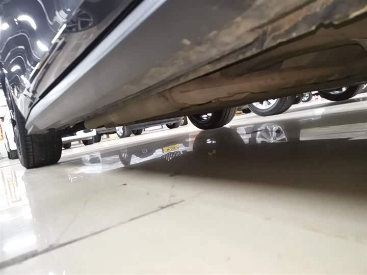 Фото 21 - Changan UNI-V Hybrid