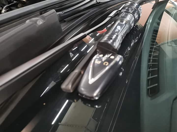 Фото 9 - Changan UNI-V Hybrid