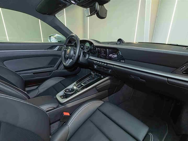 Фото 14 - Porsche 911