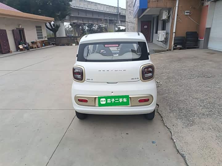 Фото 6 - Bestune Pony