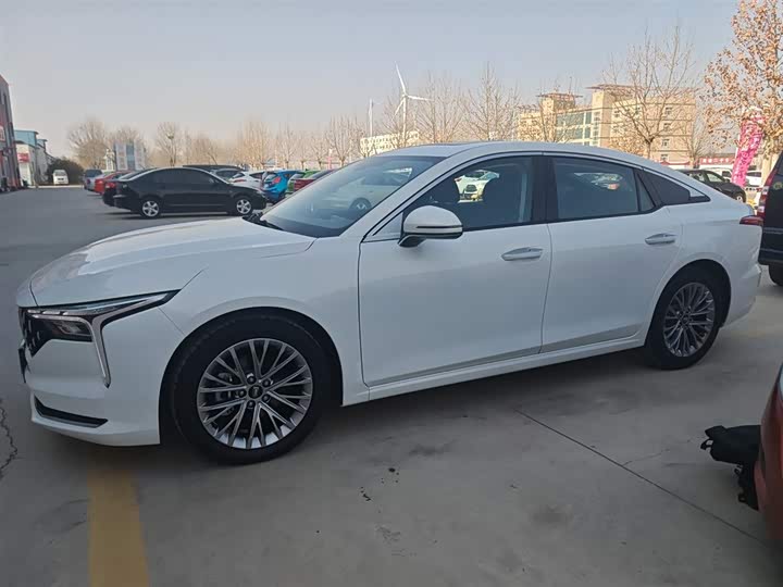 Фото 5 - Bestune B70