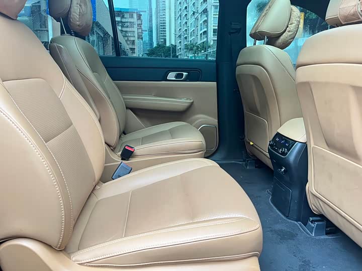 Фото 10 - LiXiang One