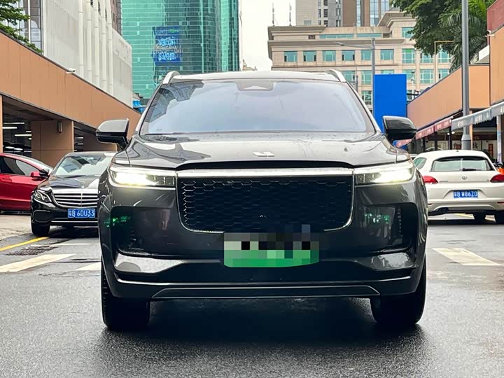 Фото 2 - LiXiang One