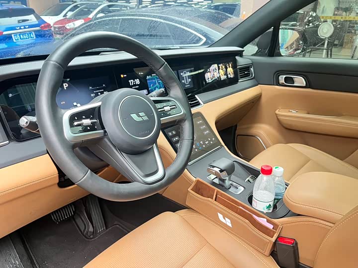 Фото 4 - LiXiang One