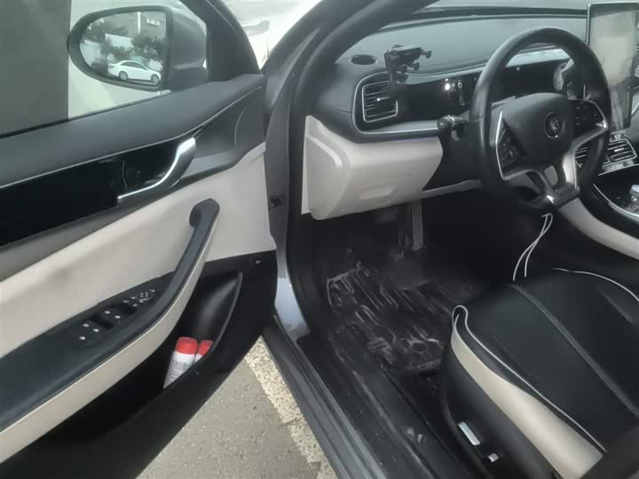 Фото 14 - BYD Qin Plus