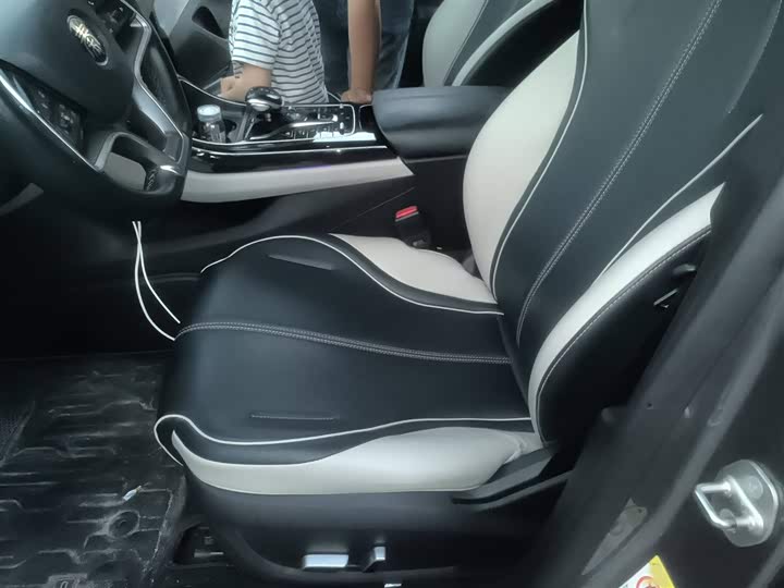 Фото 8 - BYD Qin Plus