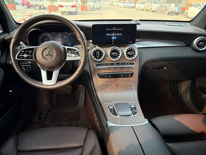 Фото 4 - Mercedes-Benz GLC-Class