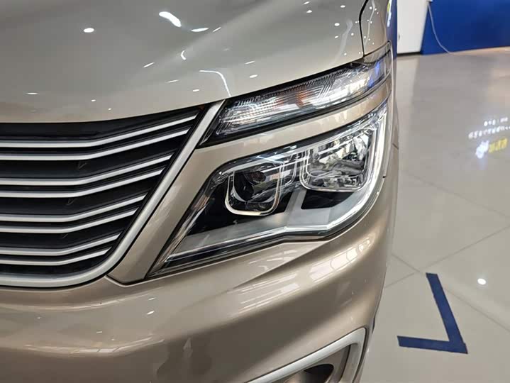 Фото 5 - Dongfeng Forthing Lingzhi M5