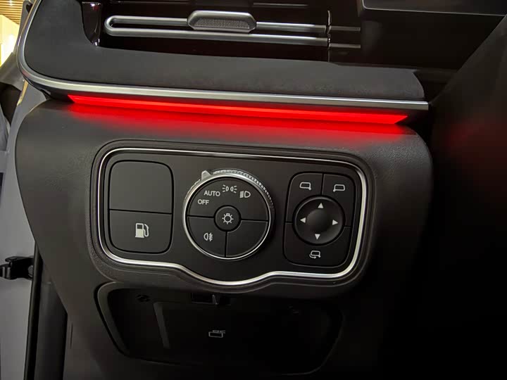 Фото 15 - Chery Fulwin A8L