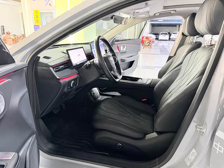 Фото 7 - Chery Fulwin A8L