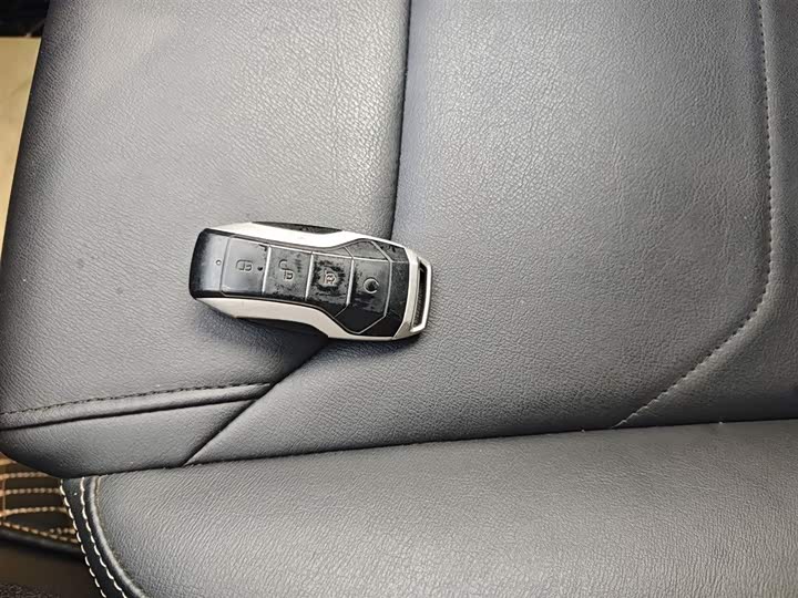 Фото 9 - BYD Song Pro