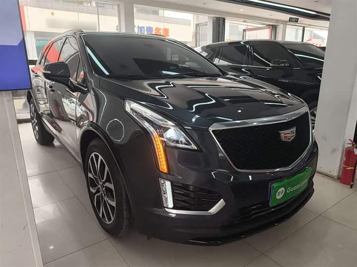 Фото 4 - Cadillac XT5