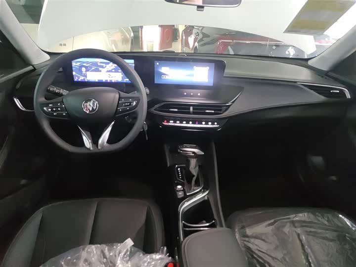 Фото 9 - Buick Verano