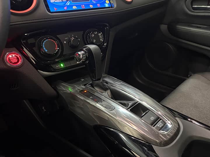 Фото 8 - Honda XR-V