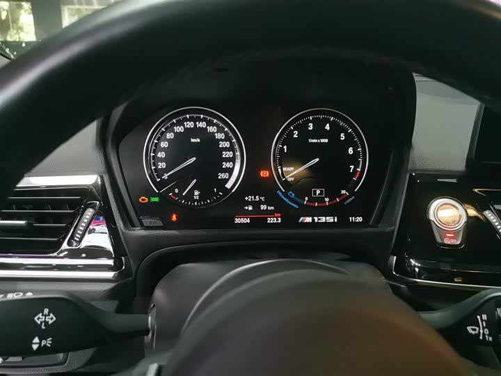 Фото 12 - BMW 1 Series