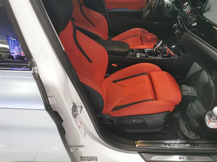 Фото 25 - BMW 1 Series