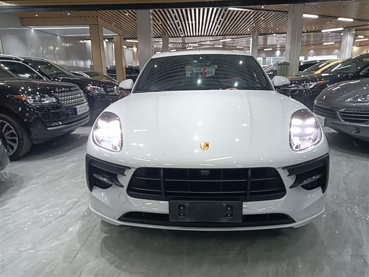 Фото 3 - Porsche Macan