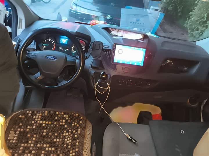 Фото 13 - Ford Transit